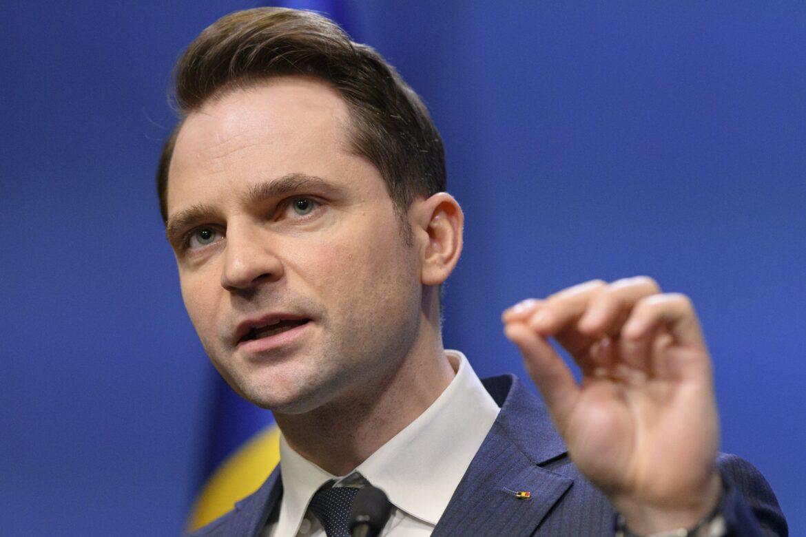 BUCURESTI – GUVERN – CONFERINTA DE PRESA – SEBASTIAN BURDUJA